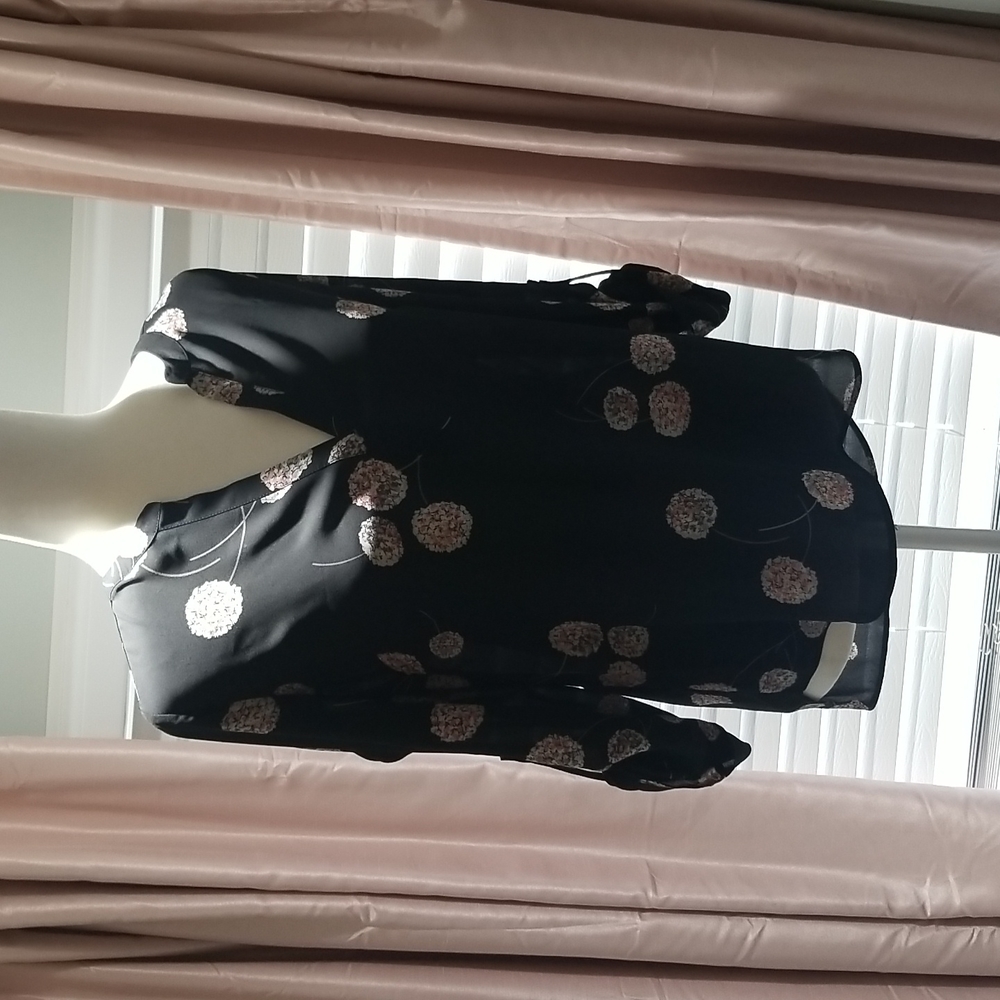 Danielrainn flower blouse